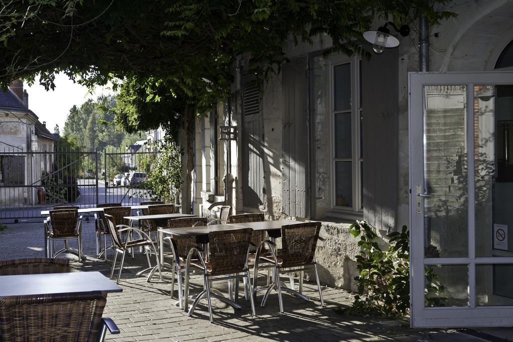 Le Clos Aux Roses Chedigny Bagian luar foto